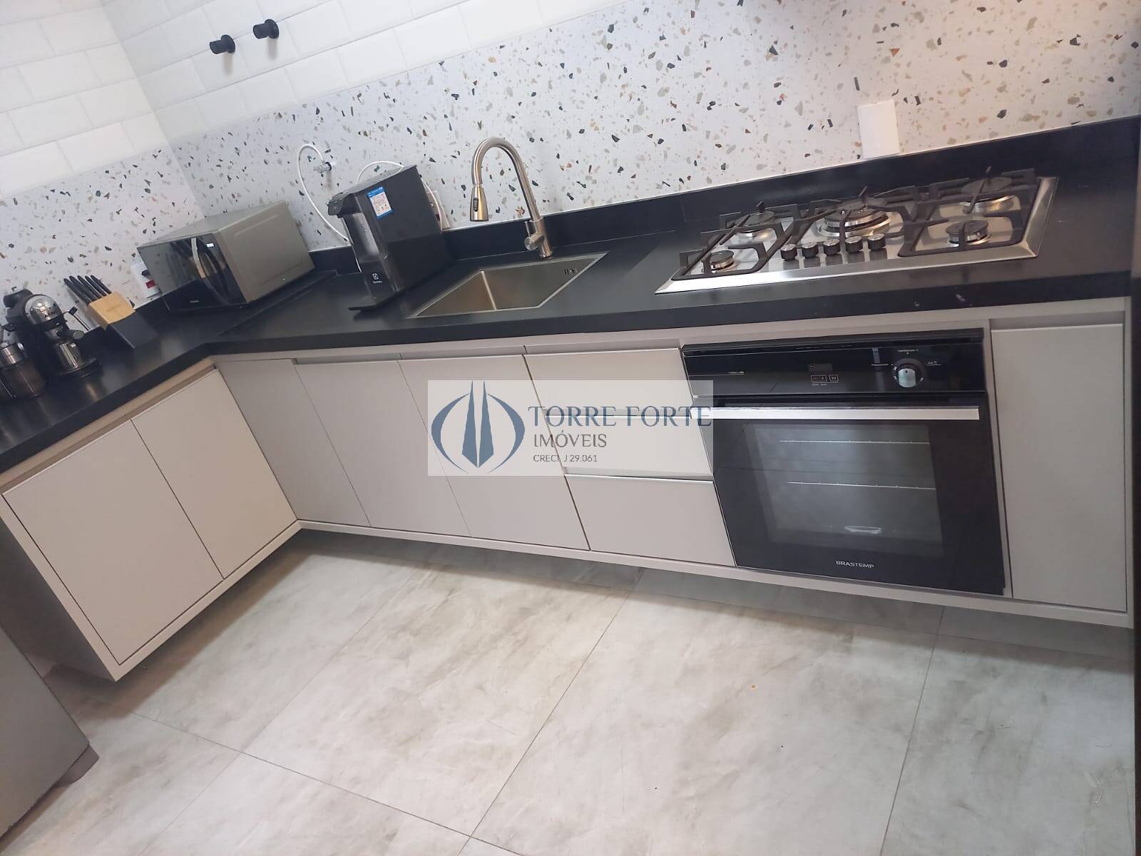 Casa à venda com 3 quartos, 107m² - Foto 3