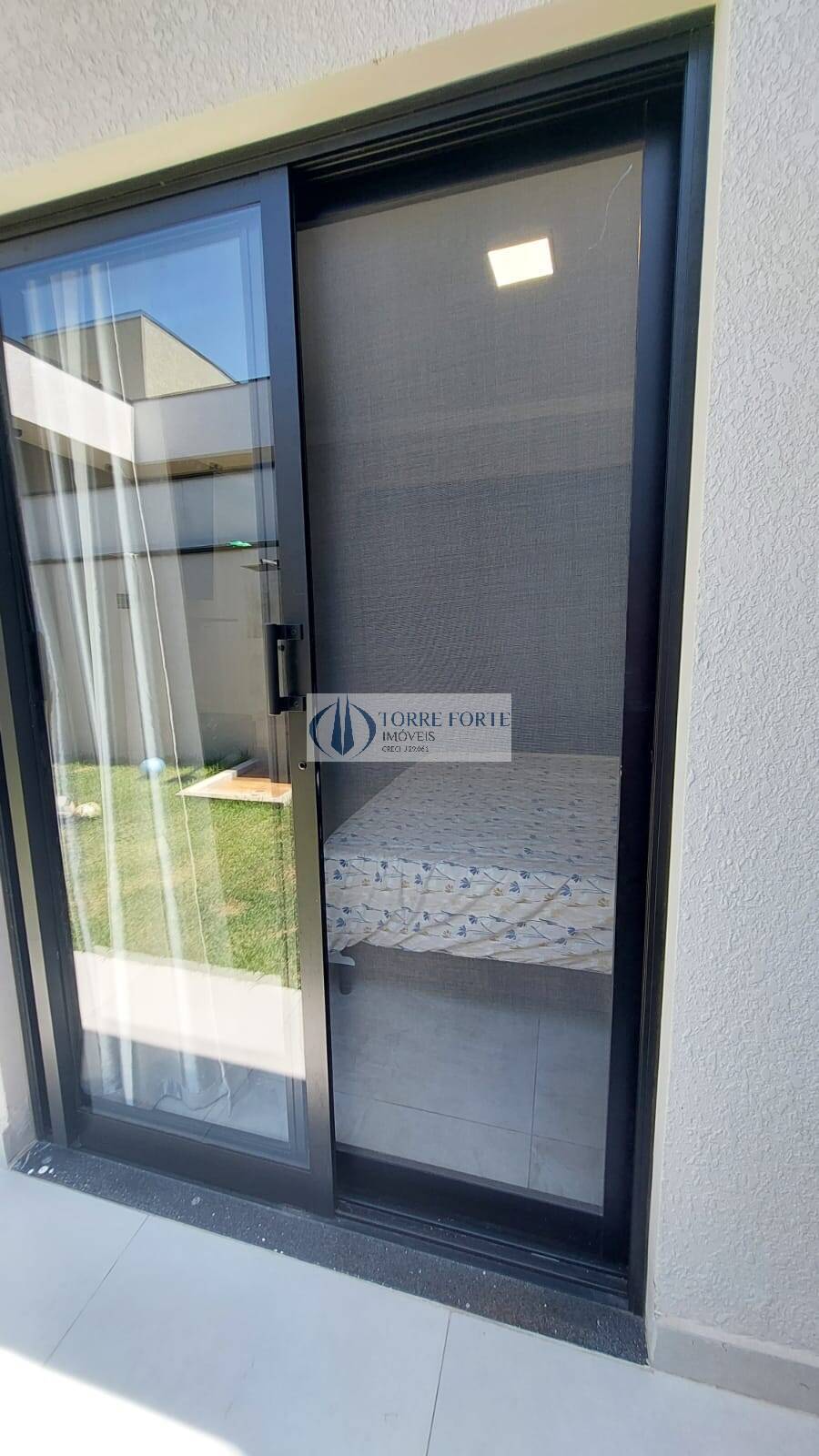 Casa à venda com 3 quartos, 107m² - Foto 7