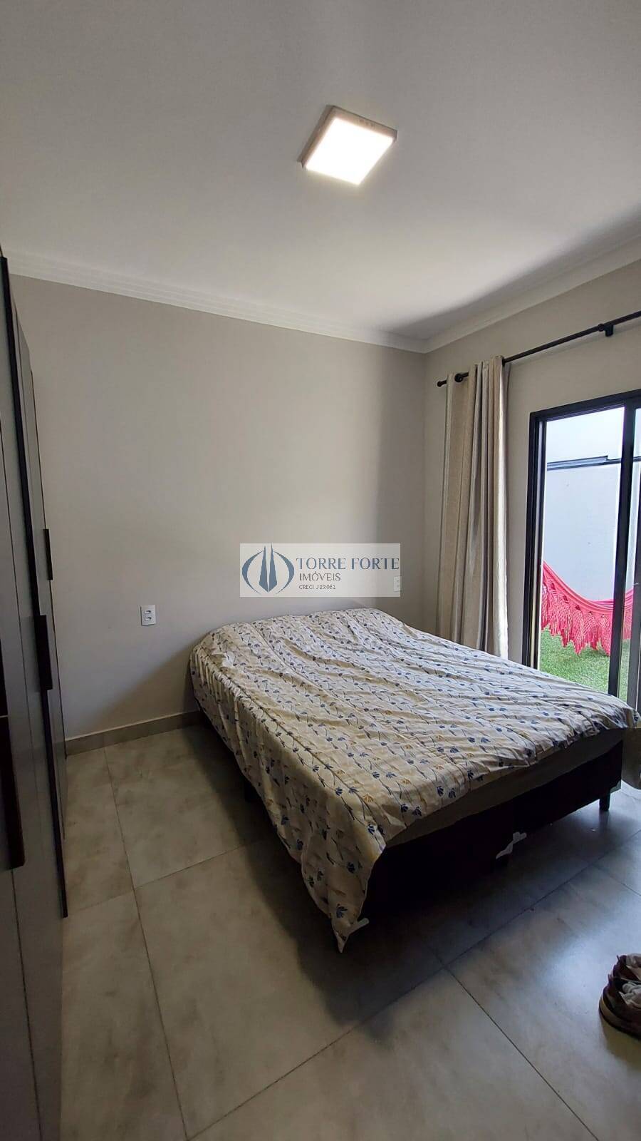 Casa à venda com 3 quartos, 107m² - Foto 8