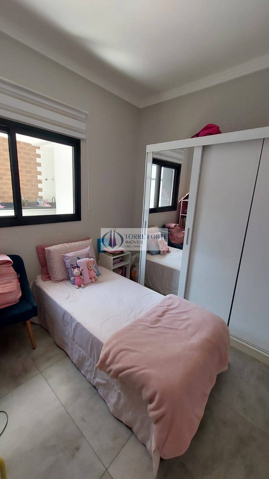 Casa à venda com 3 quartos, 107m² - Foto 9