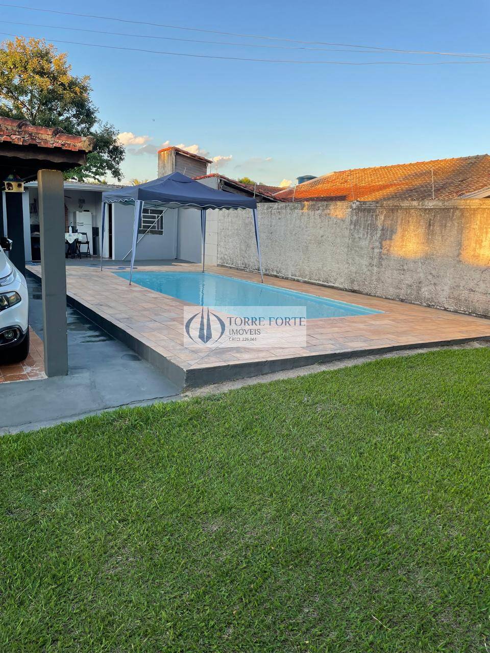 Casa à venda com 2 quartos, 300m² - Foto 4