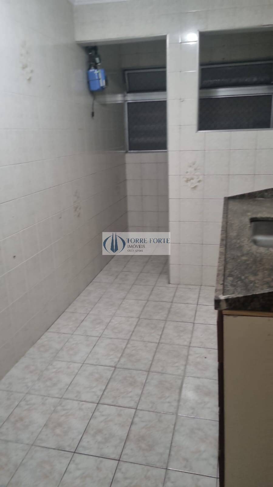 Apartamento à venda com 2 quartos, 50m² - Foto 2