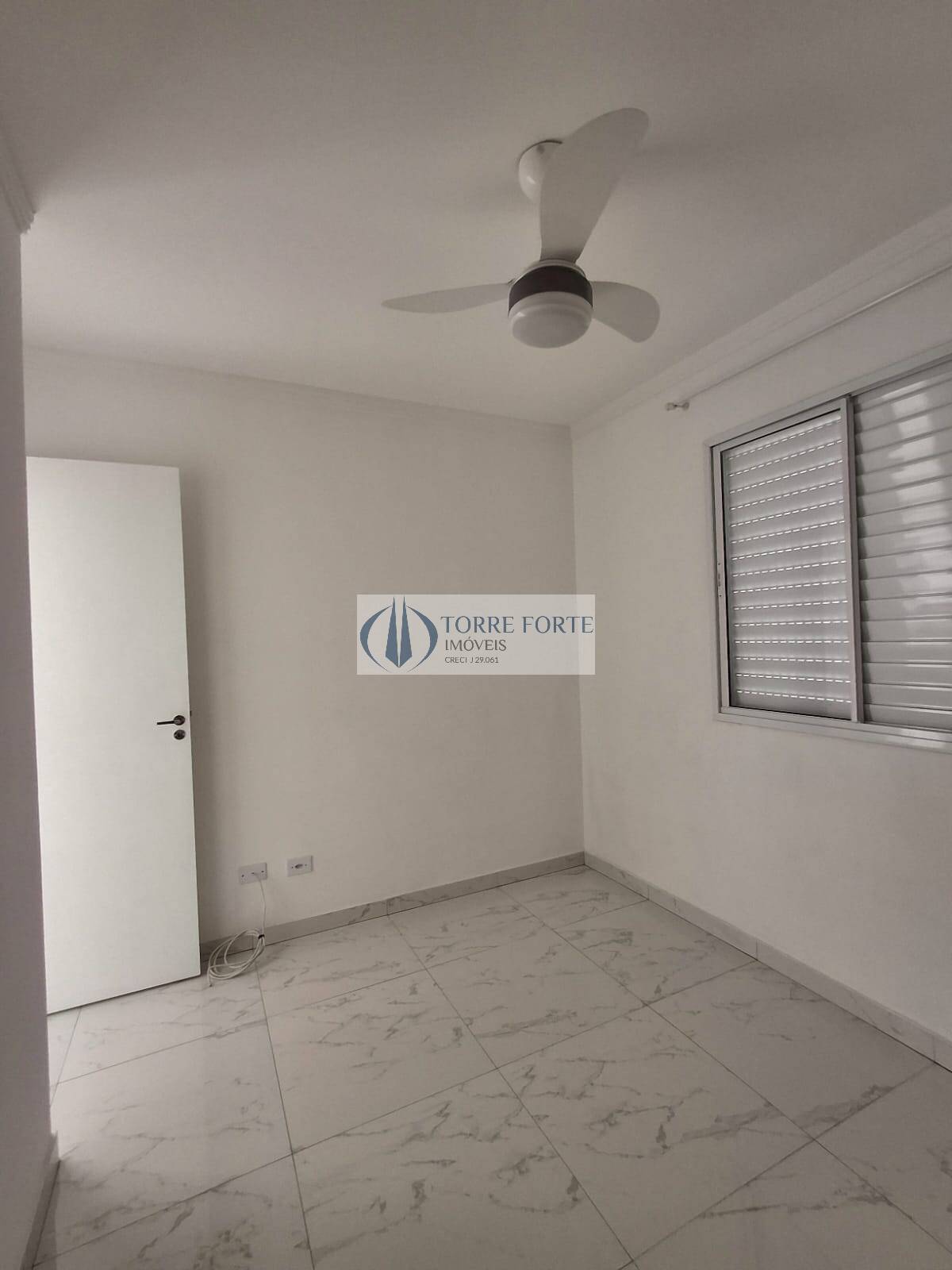 Apartamento à venda com 2 quartos, 50m² - Foto 8