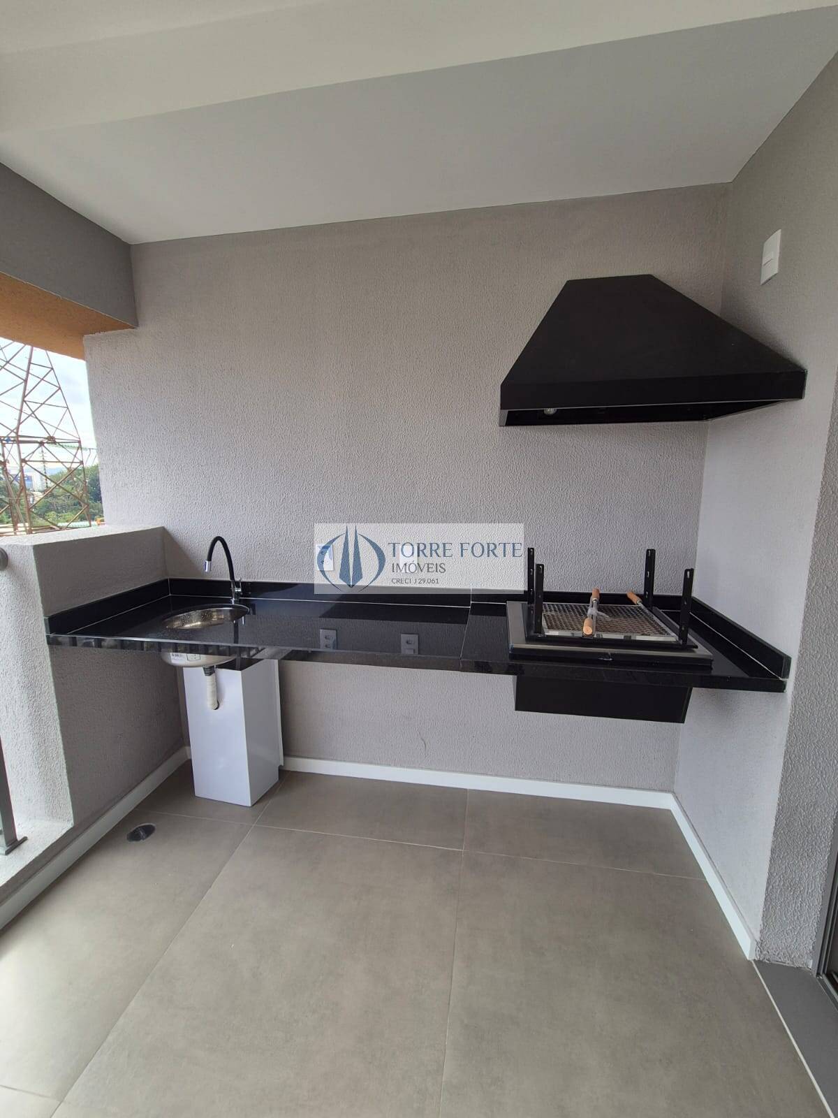 Apartamento à venda com 3 quartos, 139m² - Foto 4