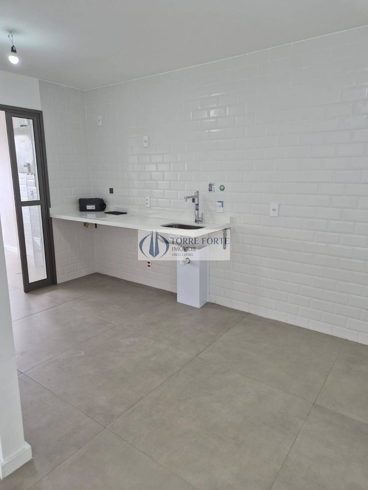 Apartamento à venda com 3 quartos, 139m² - Foto 7