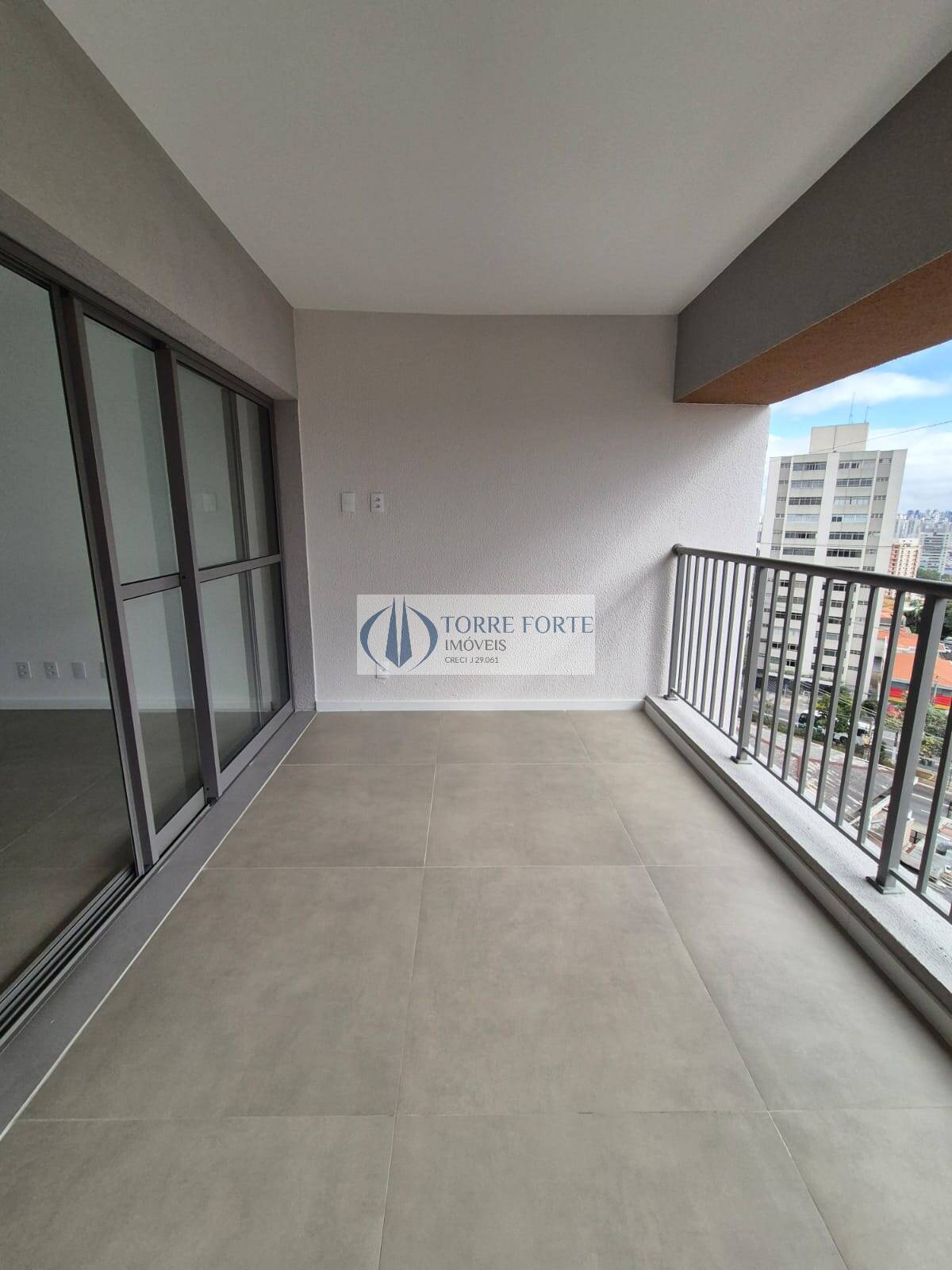 Apartamento à venda com 3 quartos, 139m² - Foto 5