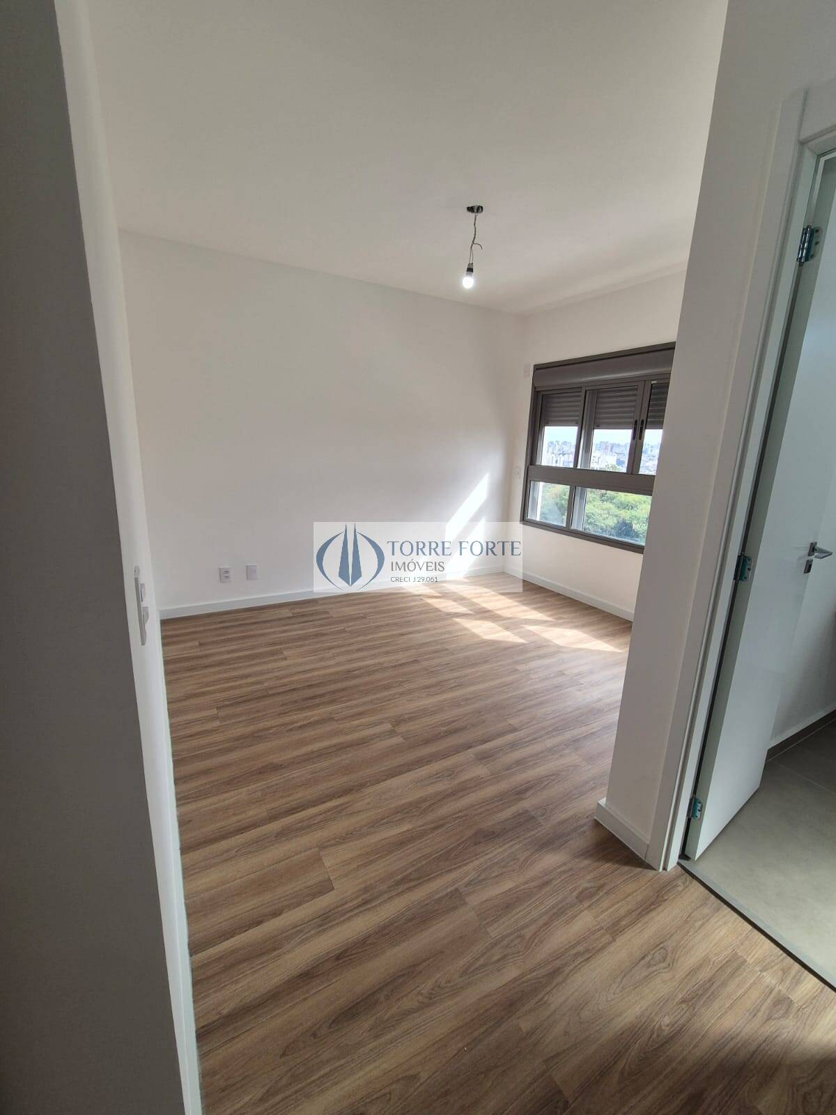 Apartamento à venda com 3 quartos, 139m² - Foto 11
