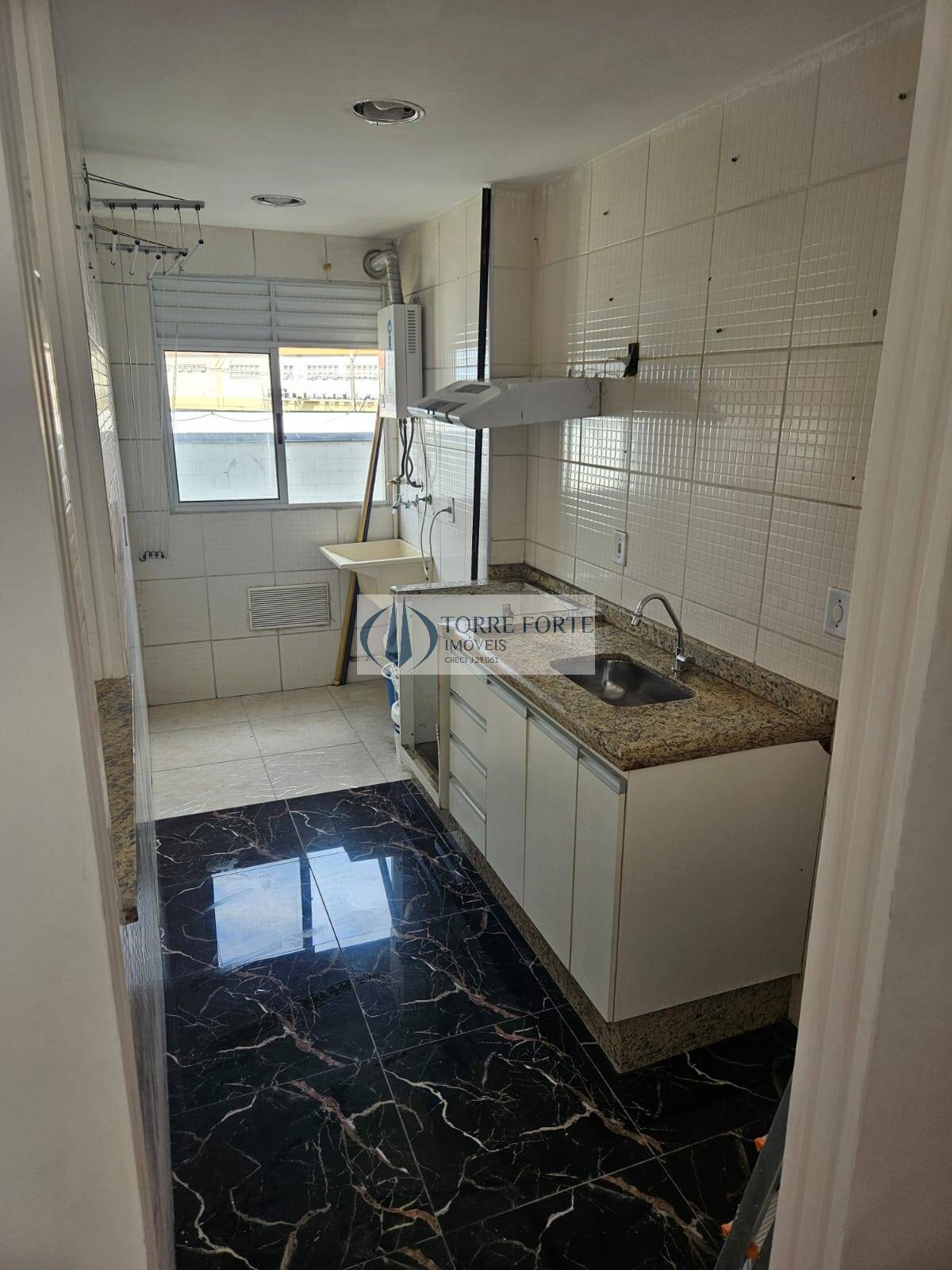 Apartamento à venda com 2 quartos, 48m² - Foto 5