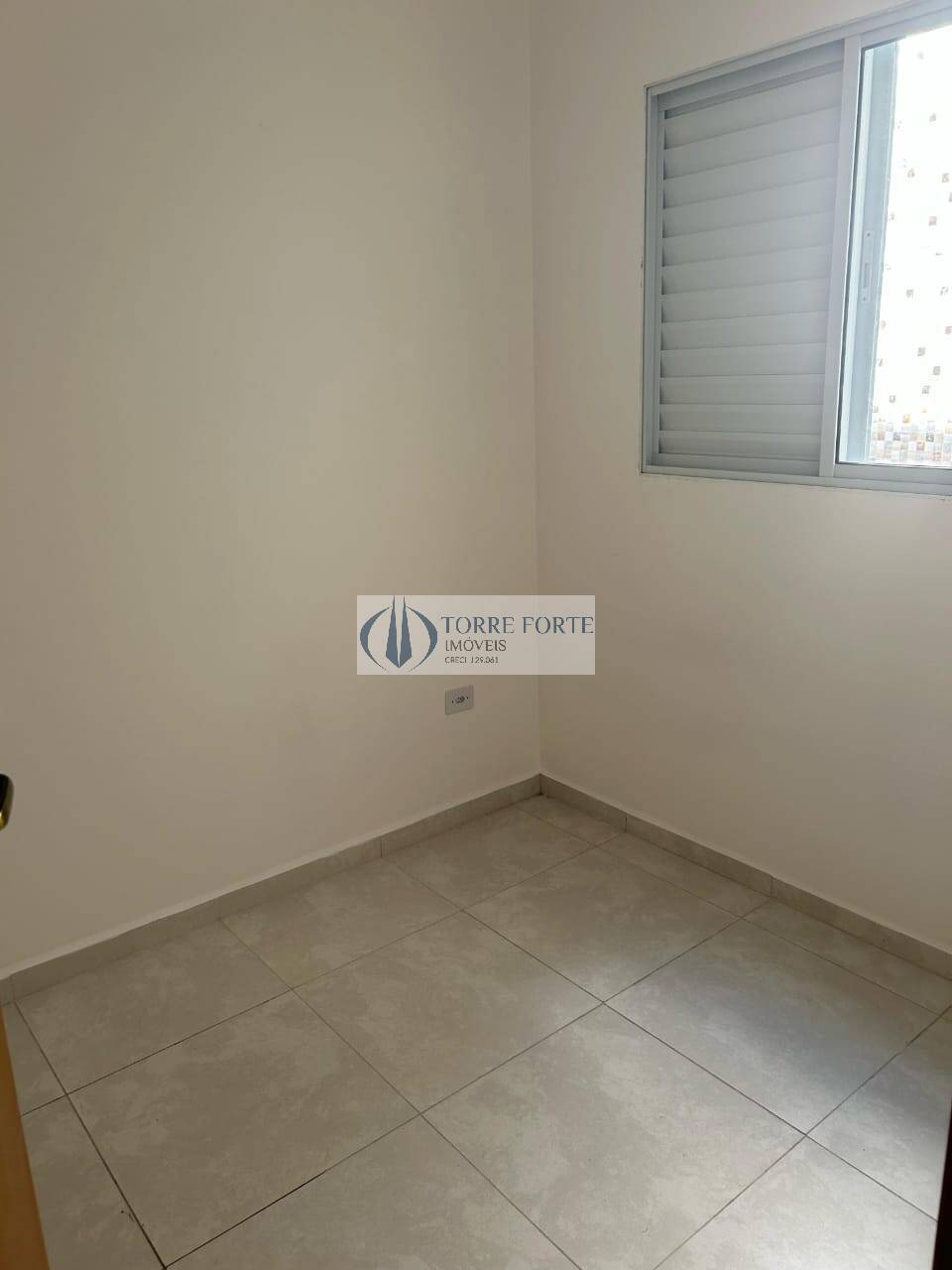 Casa à venda com 3 quartos, 106m² - Foto 8
