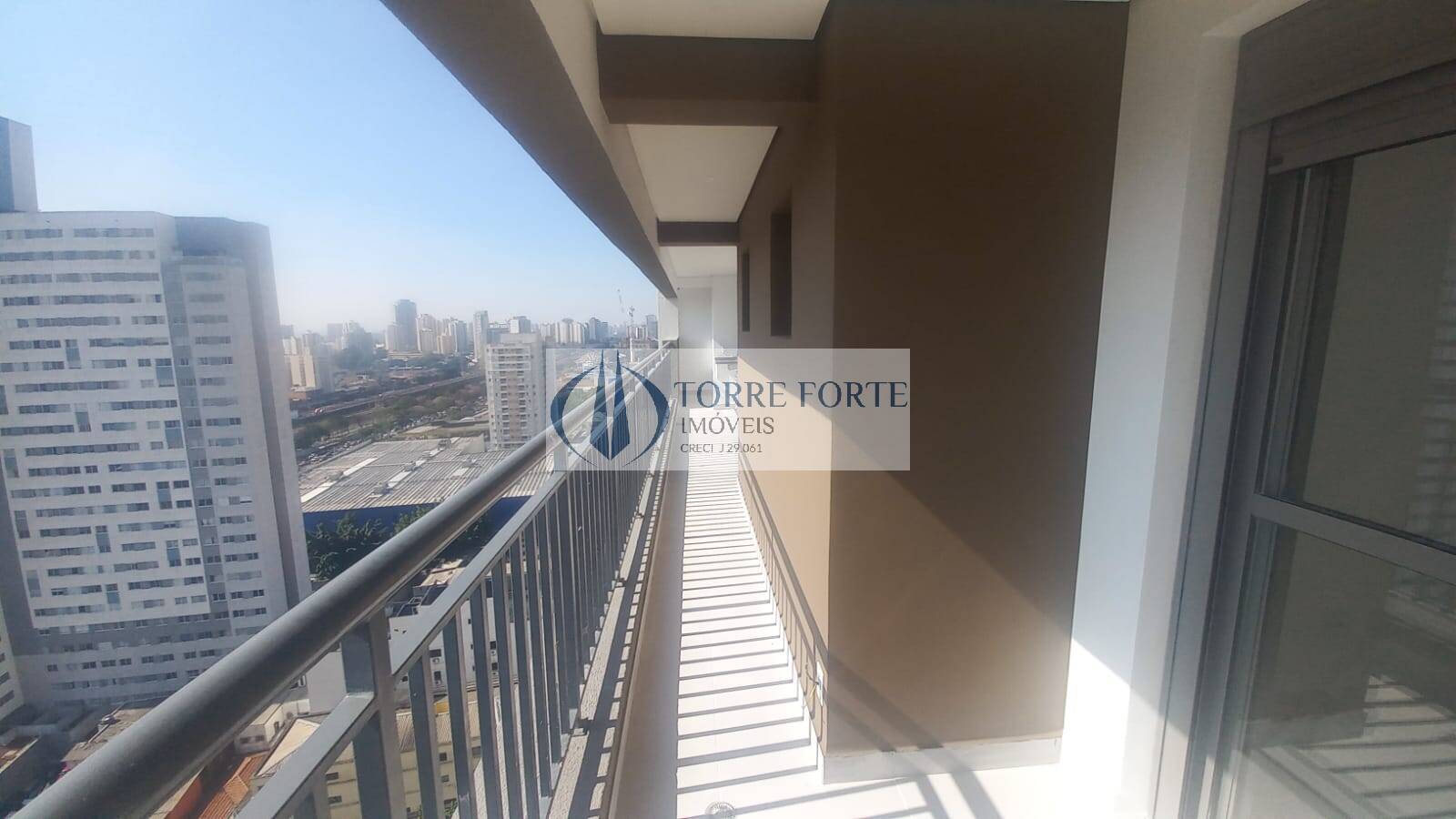 Apartamento à venda com 3 quartos, 125m² - Foto 11