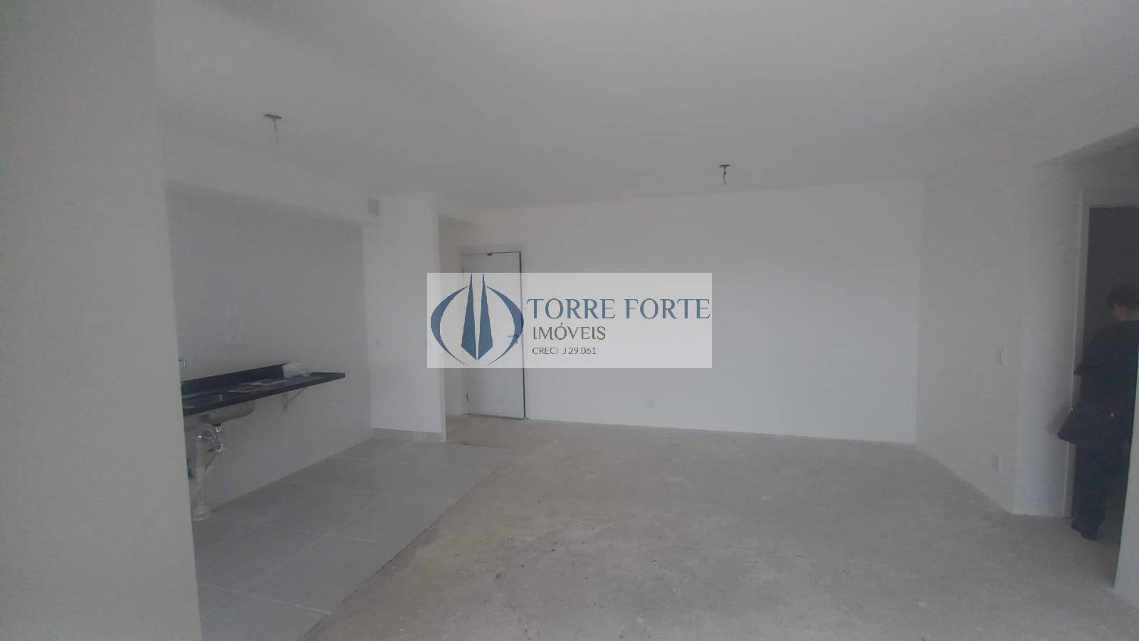 Apartamento à venda com 3 quartos, 125m² - Foto 4