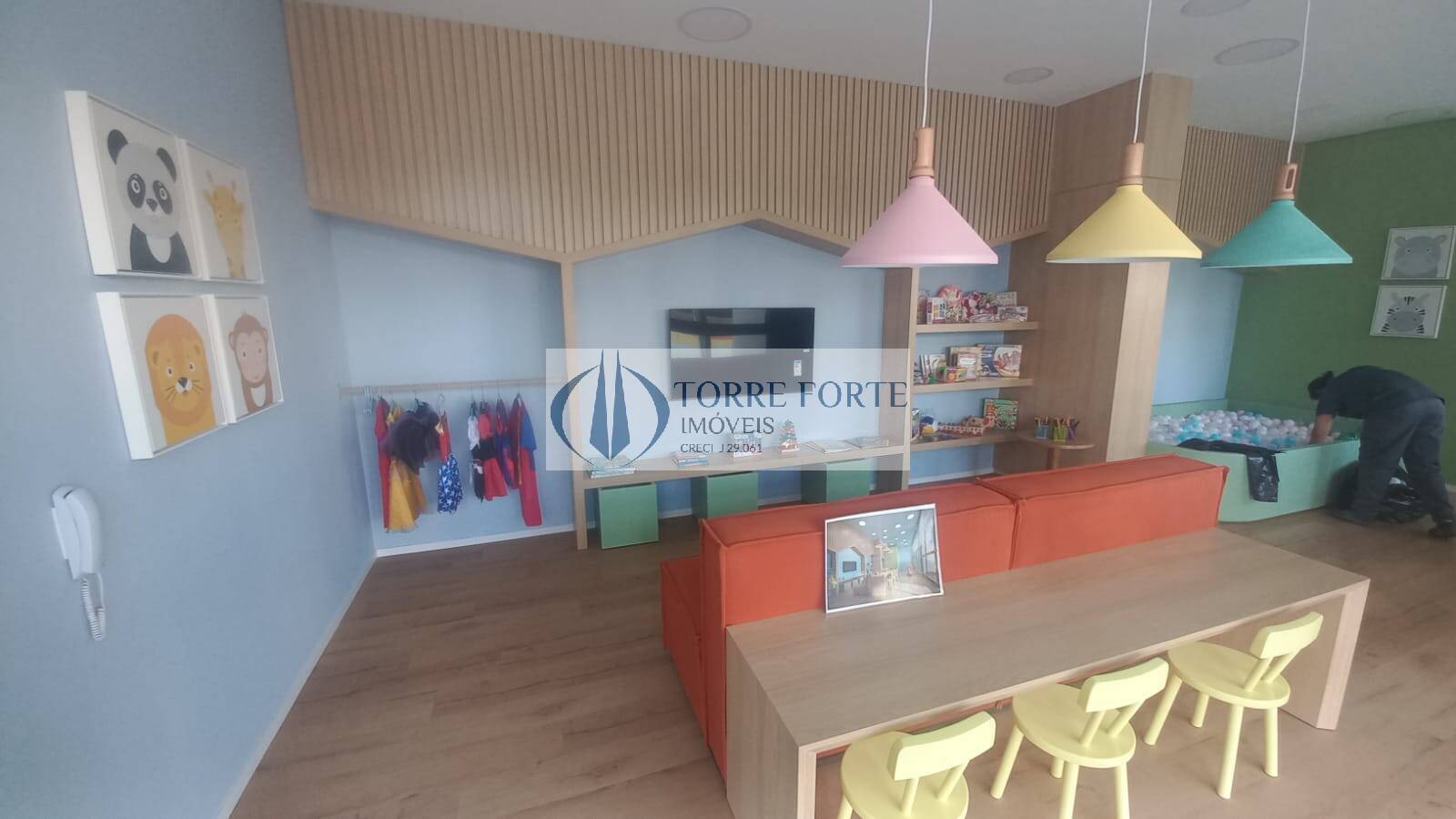 Apartamento à venda com 3 quartos, 125m² - Foto 56