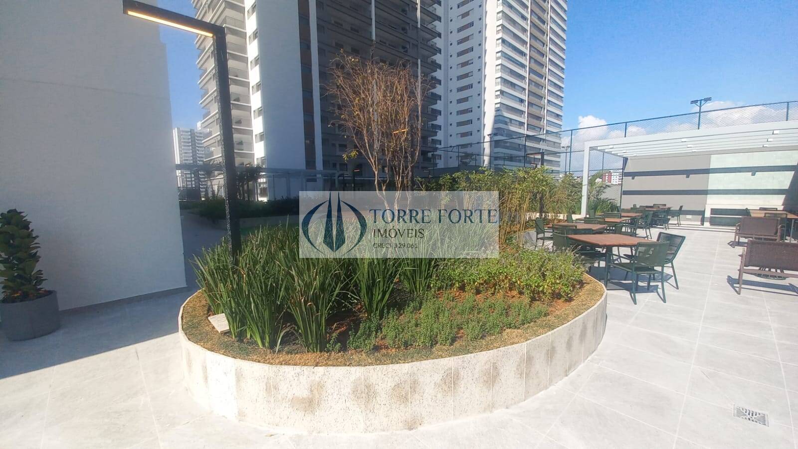 Apartamento à venda com 3 quartos, 125m² - Foto 57