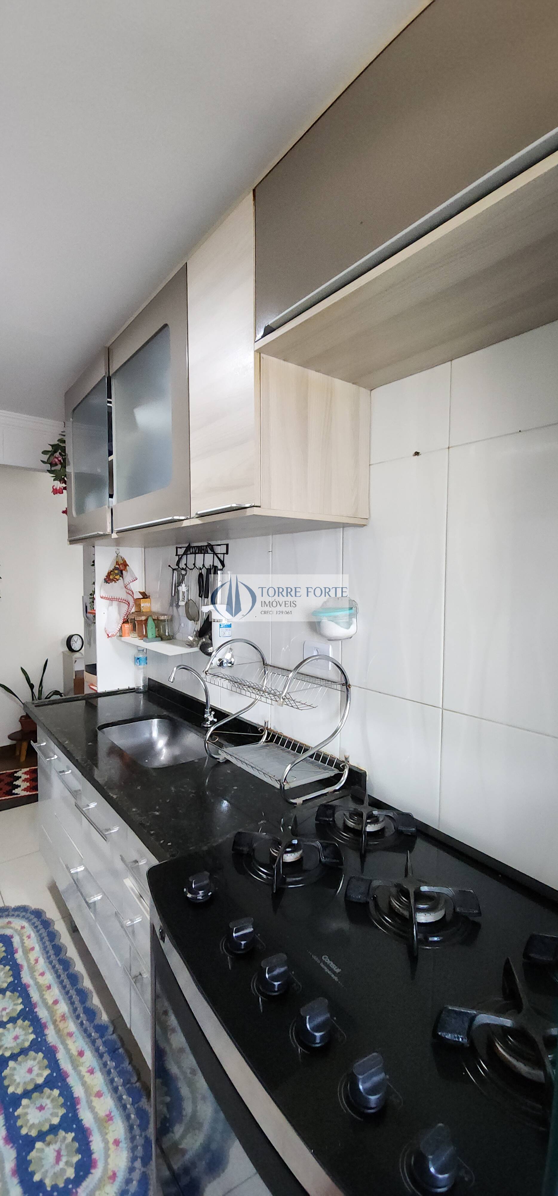 Apartamento à venda com 2 quartos, 50m² - Foto 13
