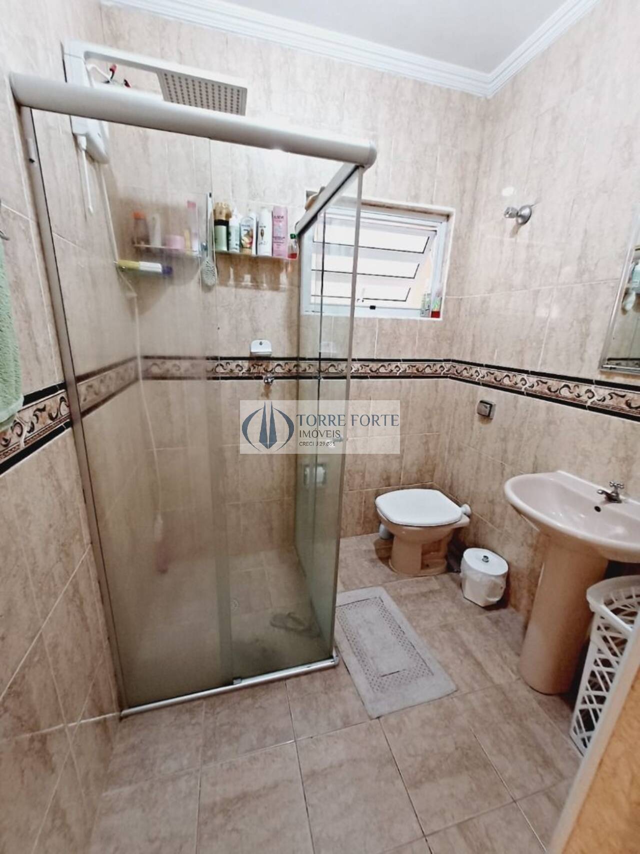 Casa à venda com 2 quartos, 200m² - Foto 8