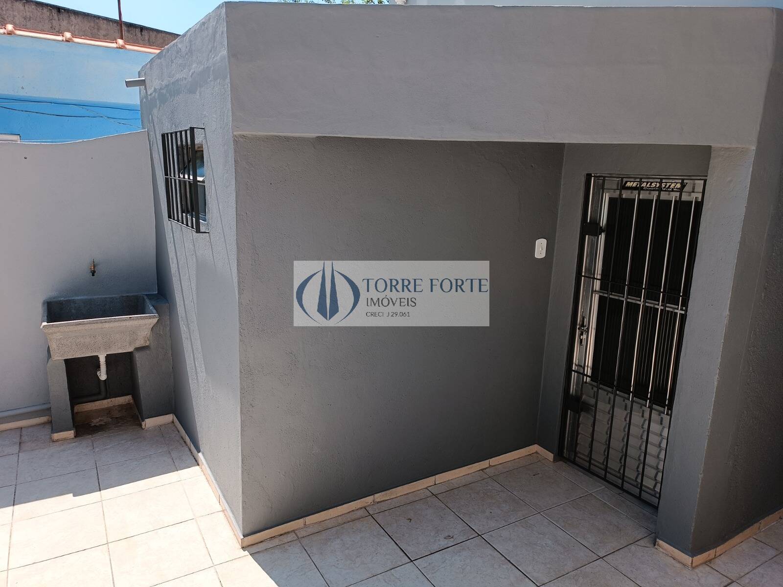 Casa à venda com 5 quartos, 245m² - Foto 6