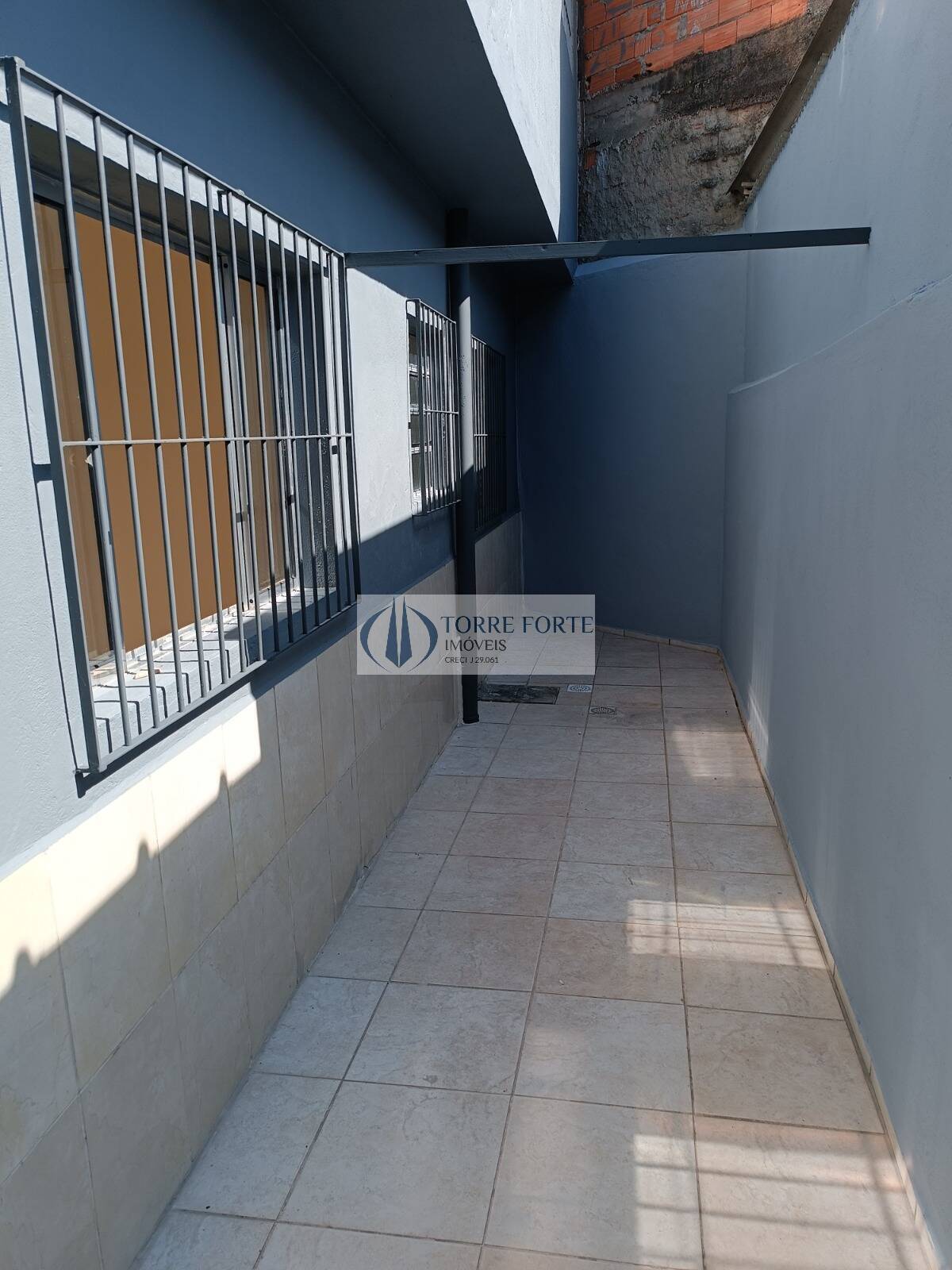 Casa à venda com 5 quartos, 245m² - Foto 11