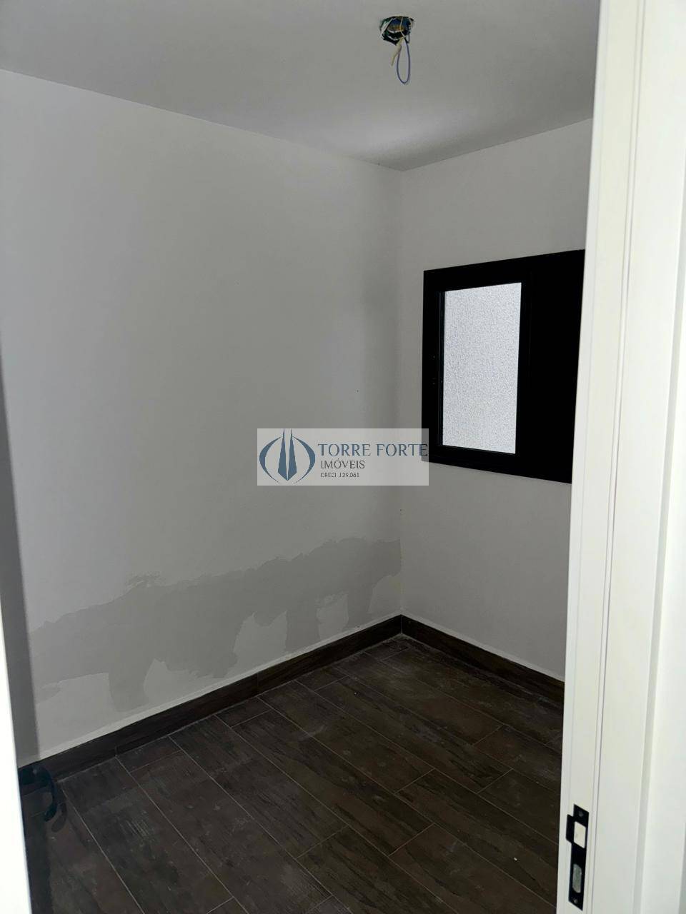 Apartamento à venda com 2 quartos, 43m² - Foto 13