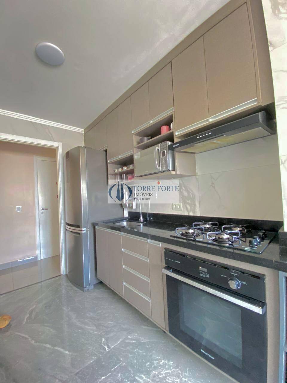 Apartamento à venda com 2 quartos, 71m² - Foto 7