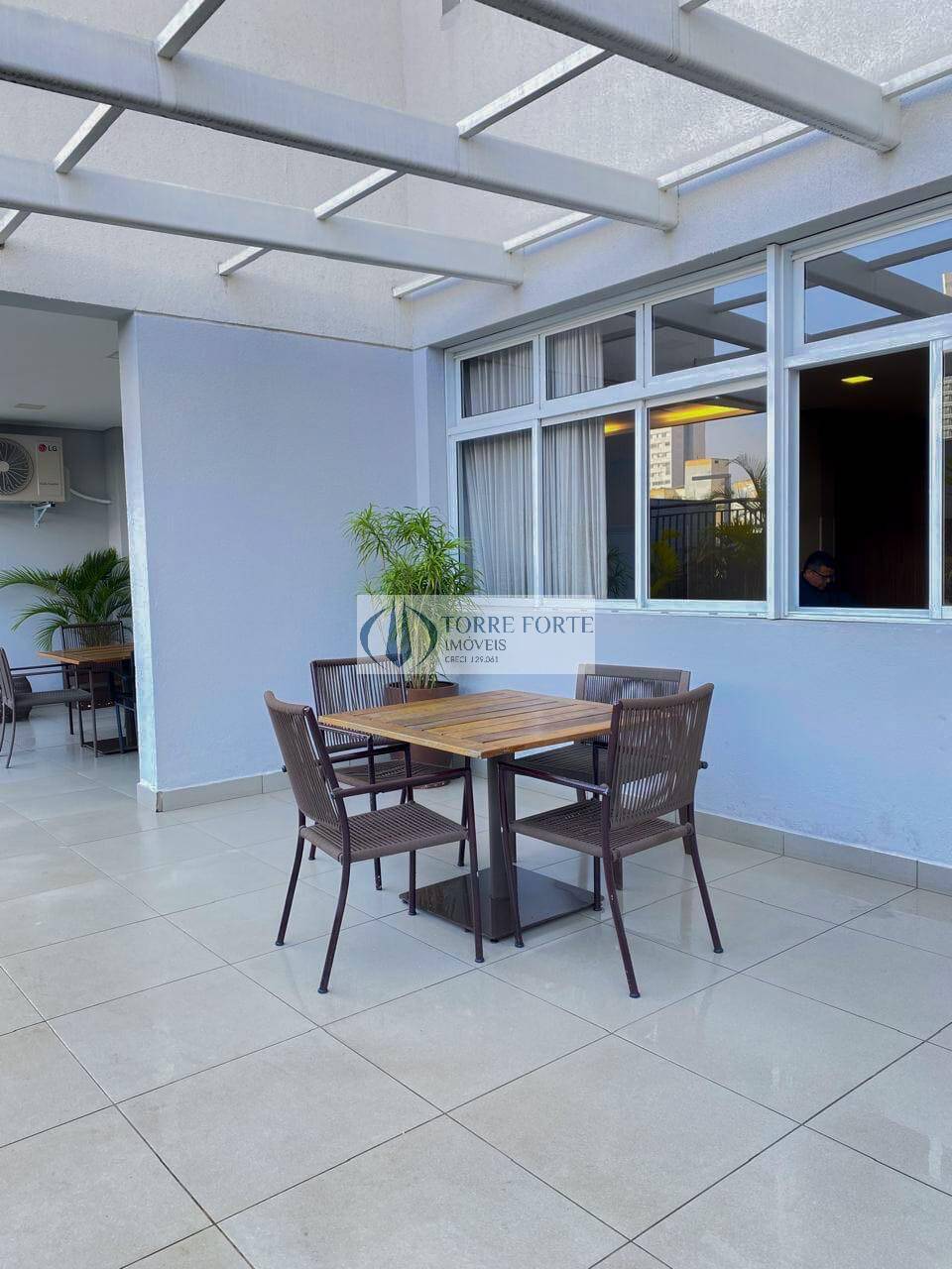 Apartamento à venda com 2 quartos, 71m² - Foto 37