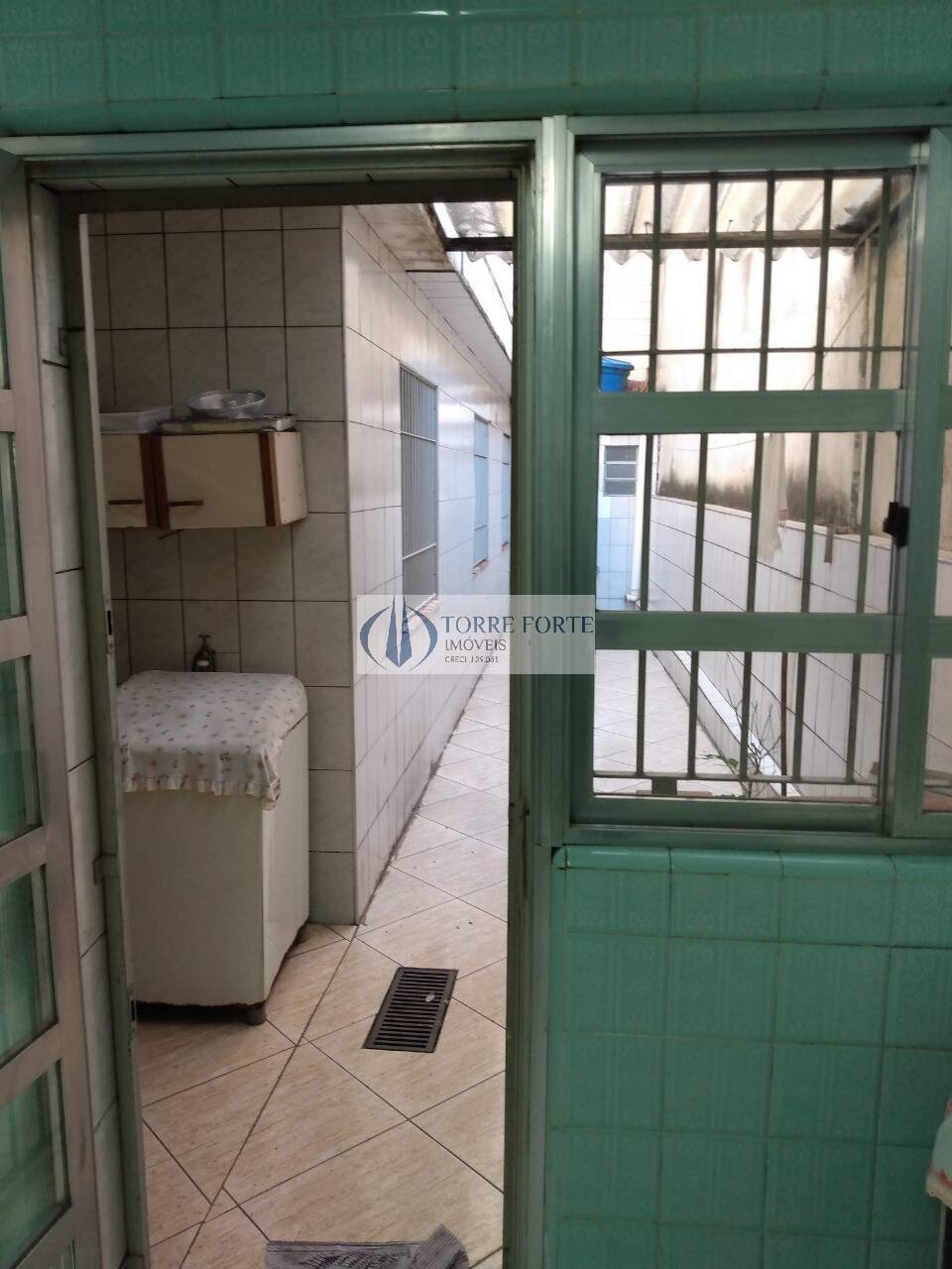 Casa à venda com 3 quartos, 190m² - Foto 12