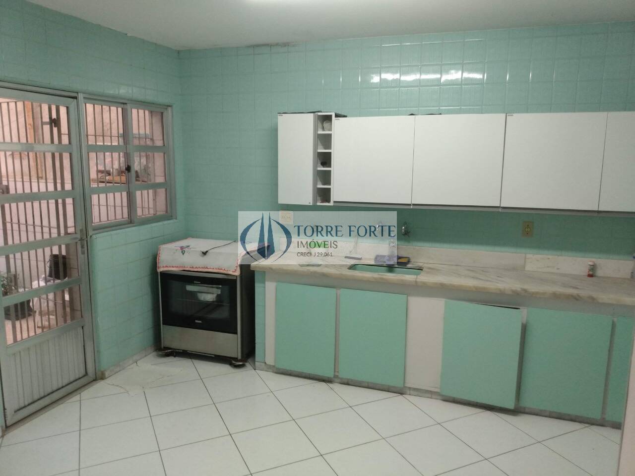 Casa à venda com 3 quartos, 190m² - Foto 7