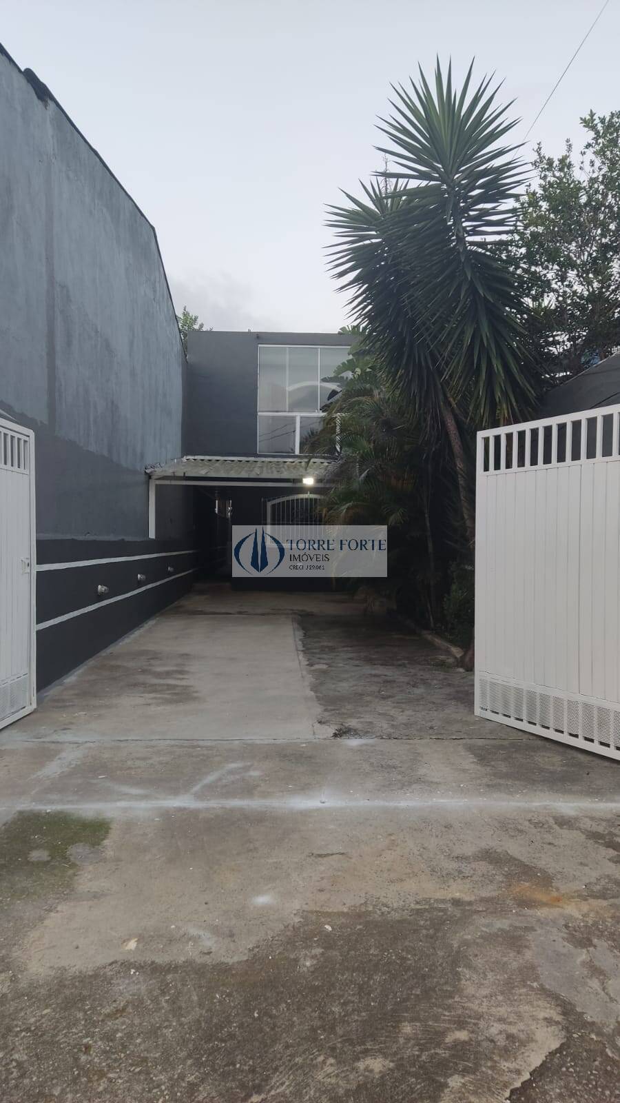 Casa à venda com 4 quartos, 181m² - Foto 12