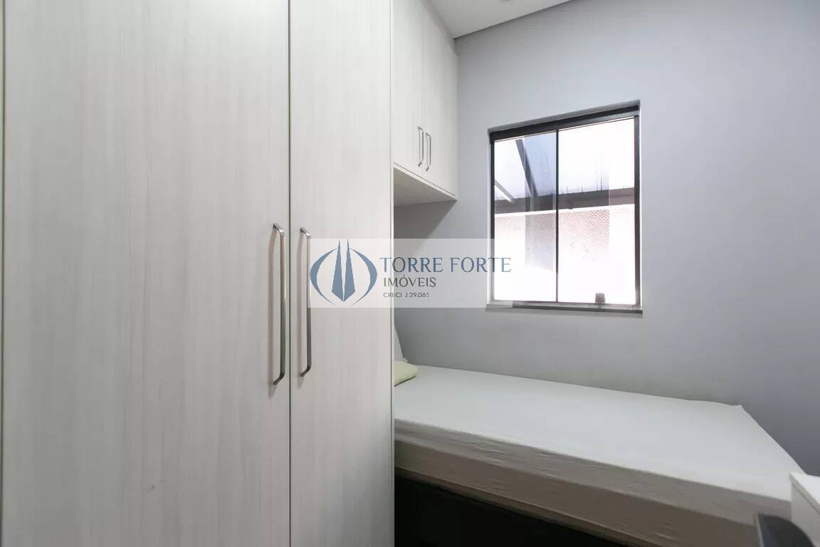 Casa à venda com 4 quartos, 132m² - Foto 35