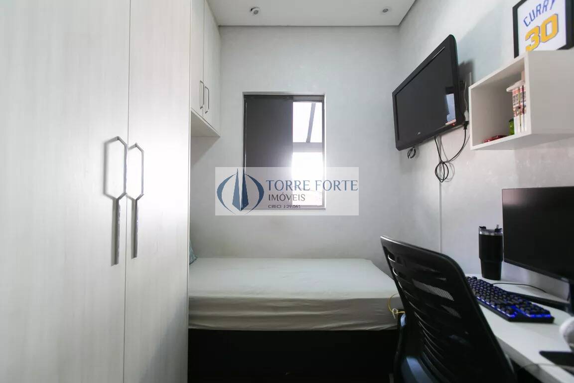 Casa à venda com 4 quartos, 132m² - Foto 36