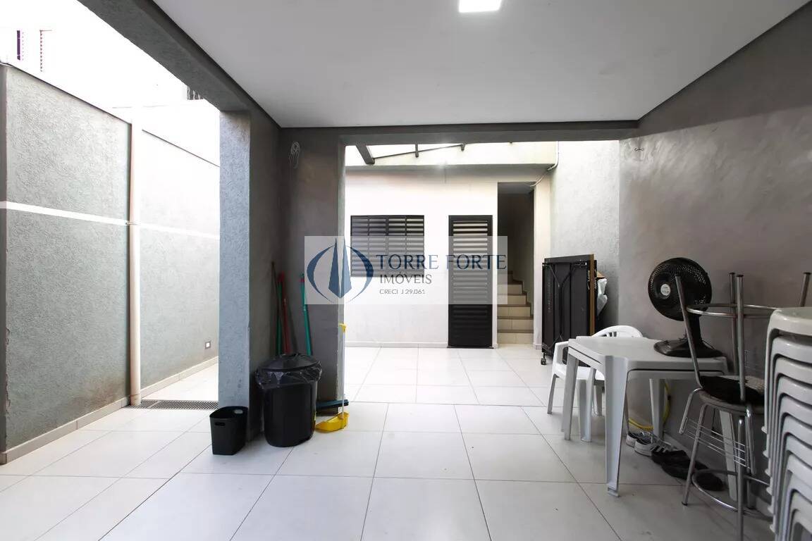 Casa à venda com 4 quartos, 132m² - Foto 7