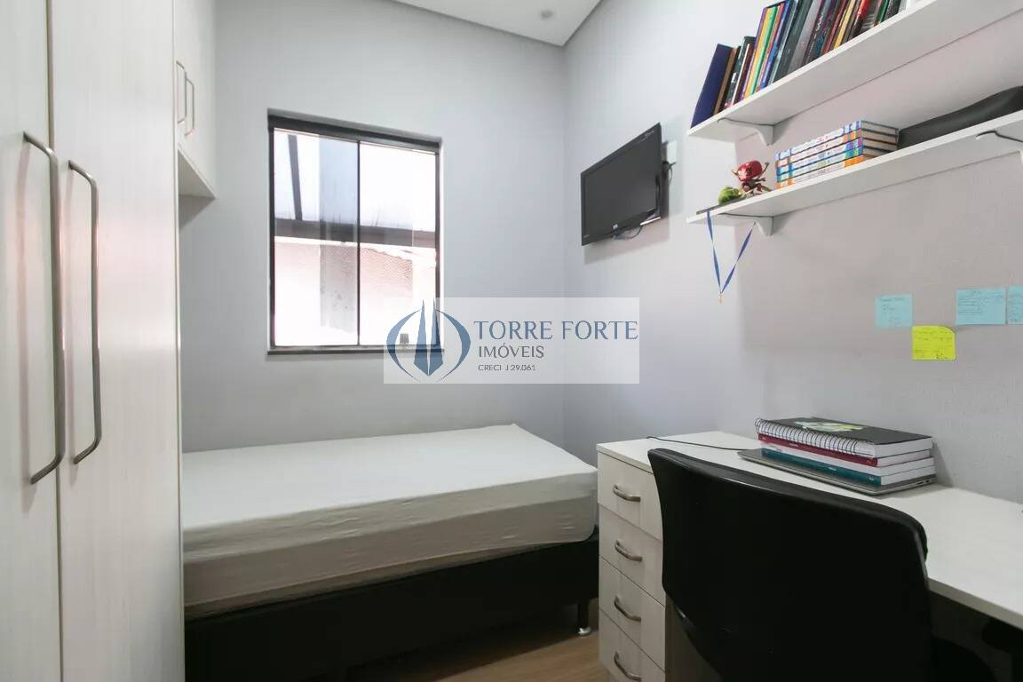 Casa à venda com 4 quartos, 132m² - Foto 58