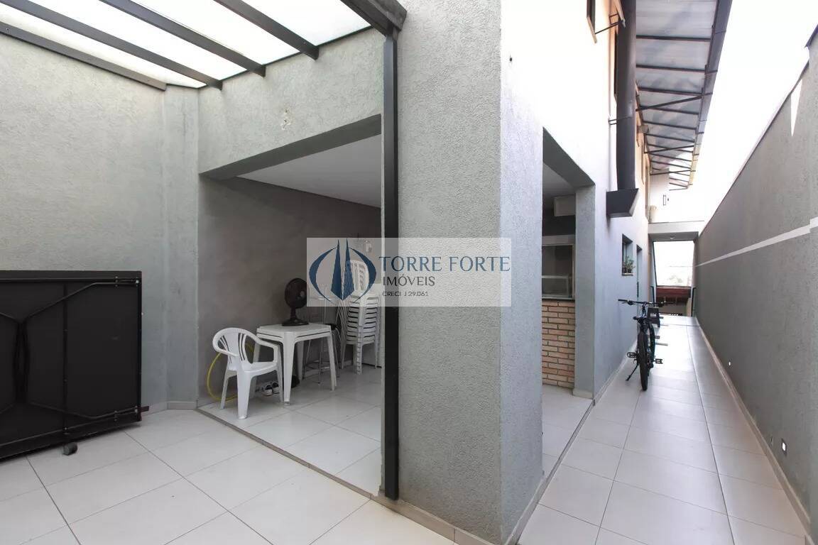 Casa à venda com 4 quartos, 132m² - Foto 60