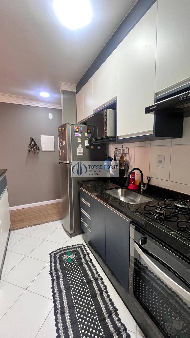 Apartamento à venda com 3 quartos, 61m² - Foto 18