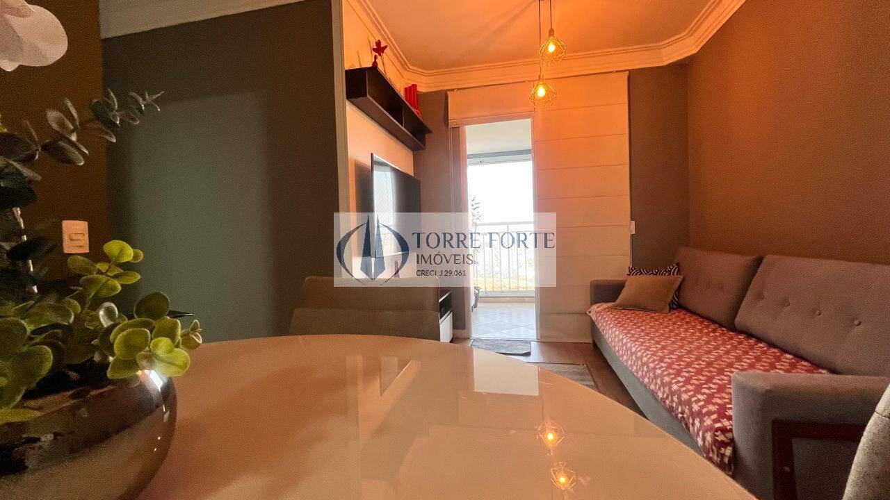 Apartamento à venda com 3 quartos, 61m² - Foto 26