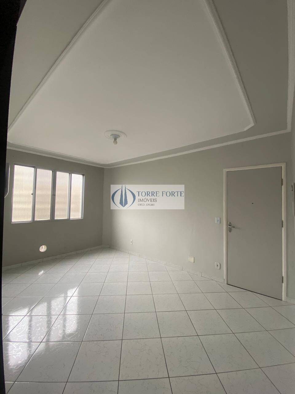 Apartamento à venda com 1 quarto, 50m² - Foto 3