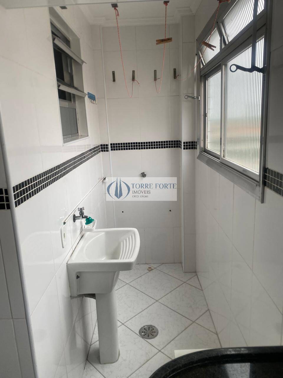 Apartamento à venda com 1 quarto, 50m² - Foto 7