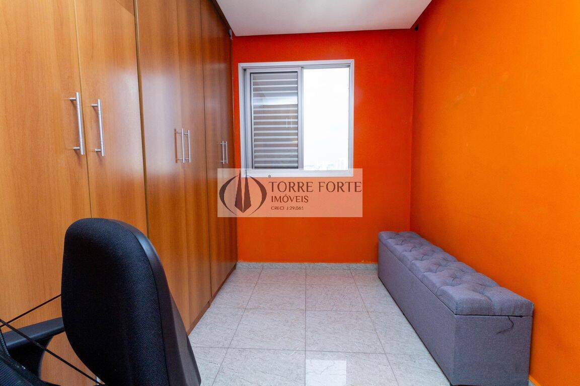 Apartamento à venda com 3 quartos, 77m² - Foto 10