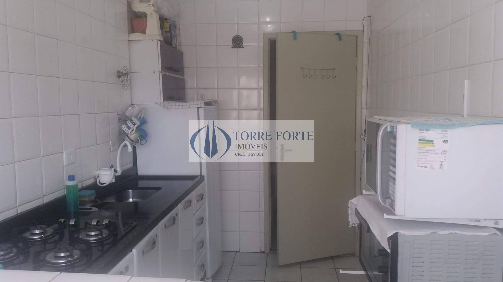 Apartamento à venda com 2 quartos, 62m² - Foto 6