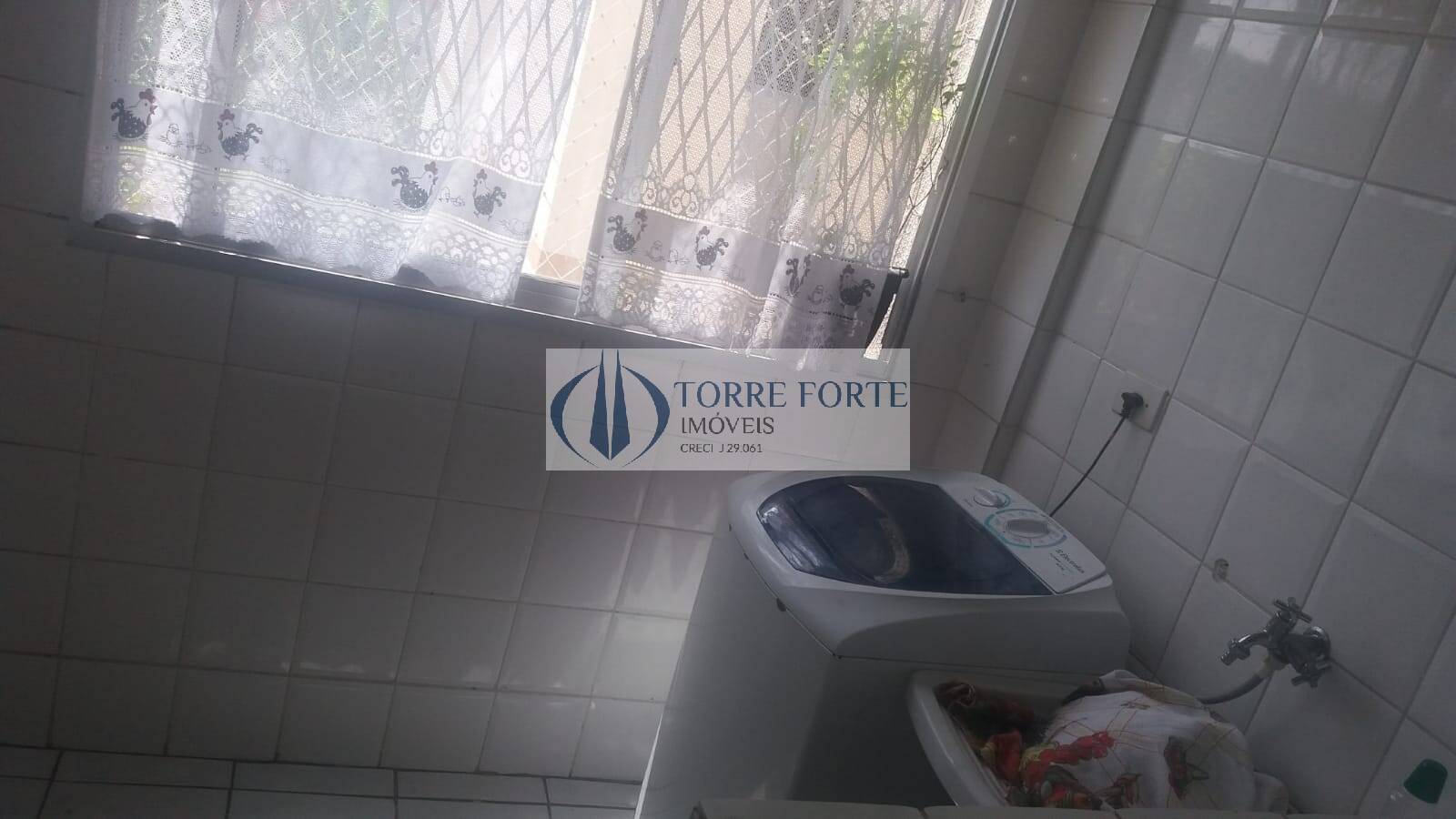 Apartamento à venda com 2 quartos, 62m² - Foto 15