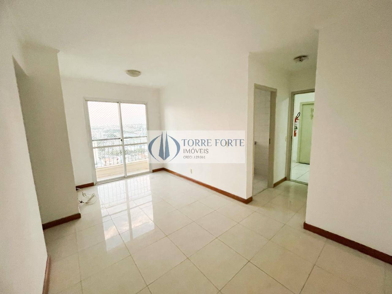 Apartamento à venda com 2 quartos, 47m² - Foto 2