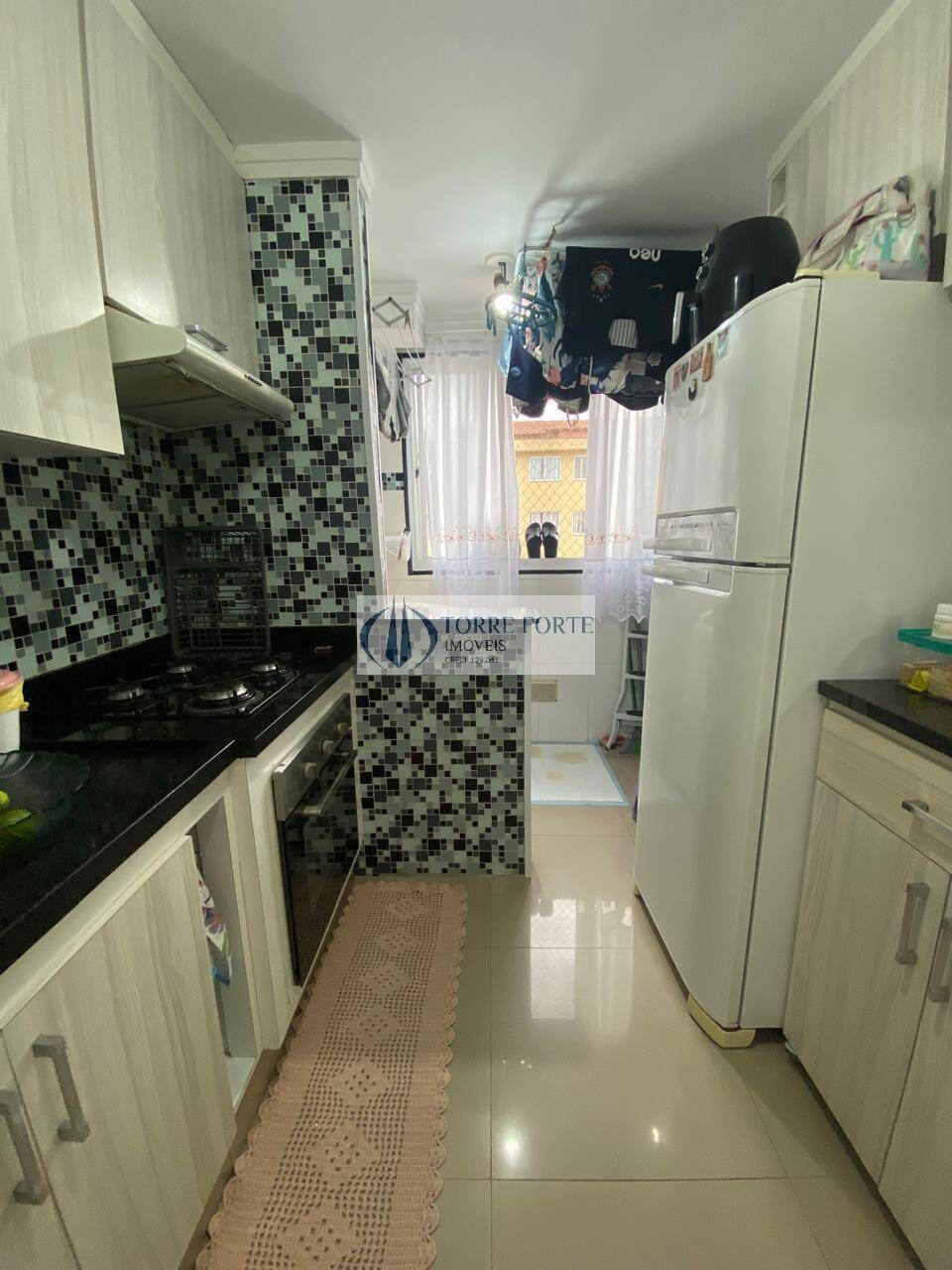 Apartamento à venda com 2 quartos, 43m² - Foto 2
