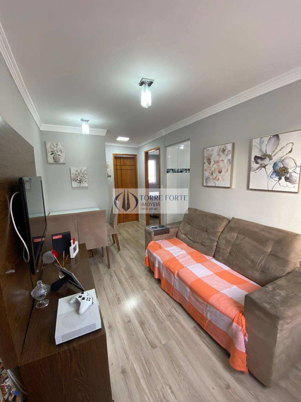 Apartamento à venda com 2 quartos, 43m² - Foto 1