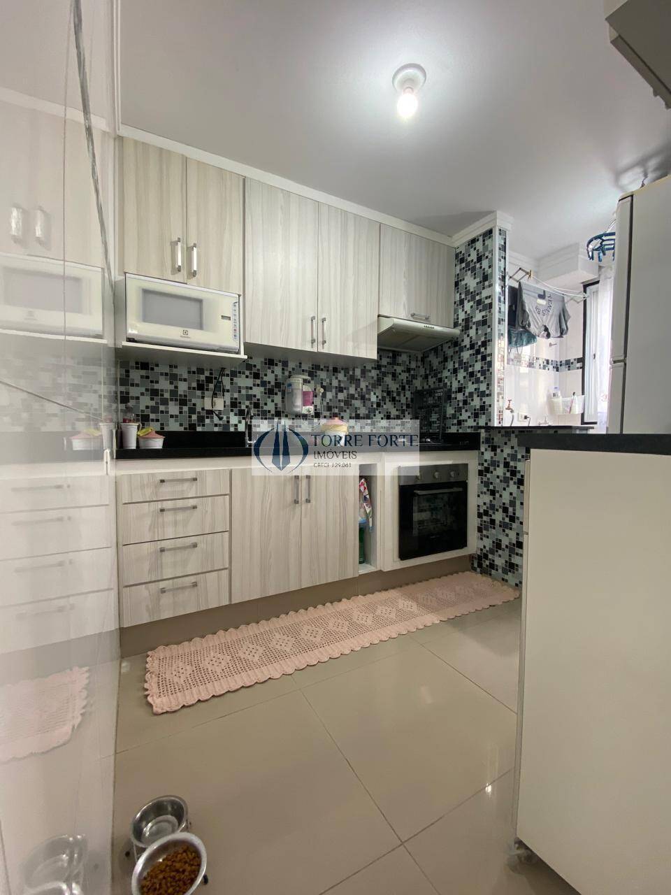 Apartamento à venda com 2 quartos, 43m² - Foto 4
