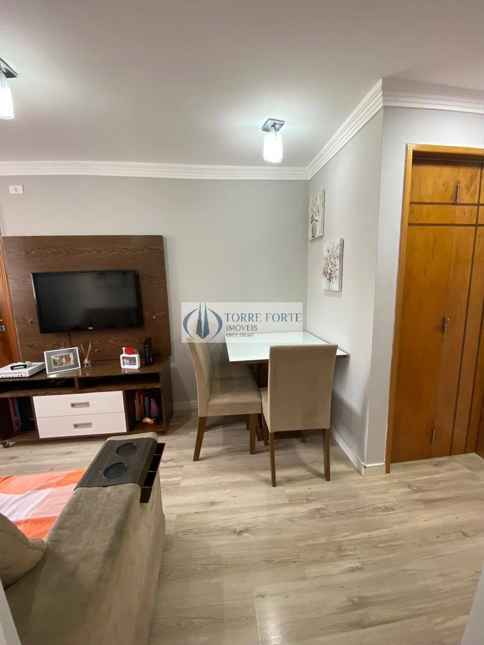 Apartamento à venda com 2 quartos, 43m² - Foto 7