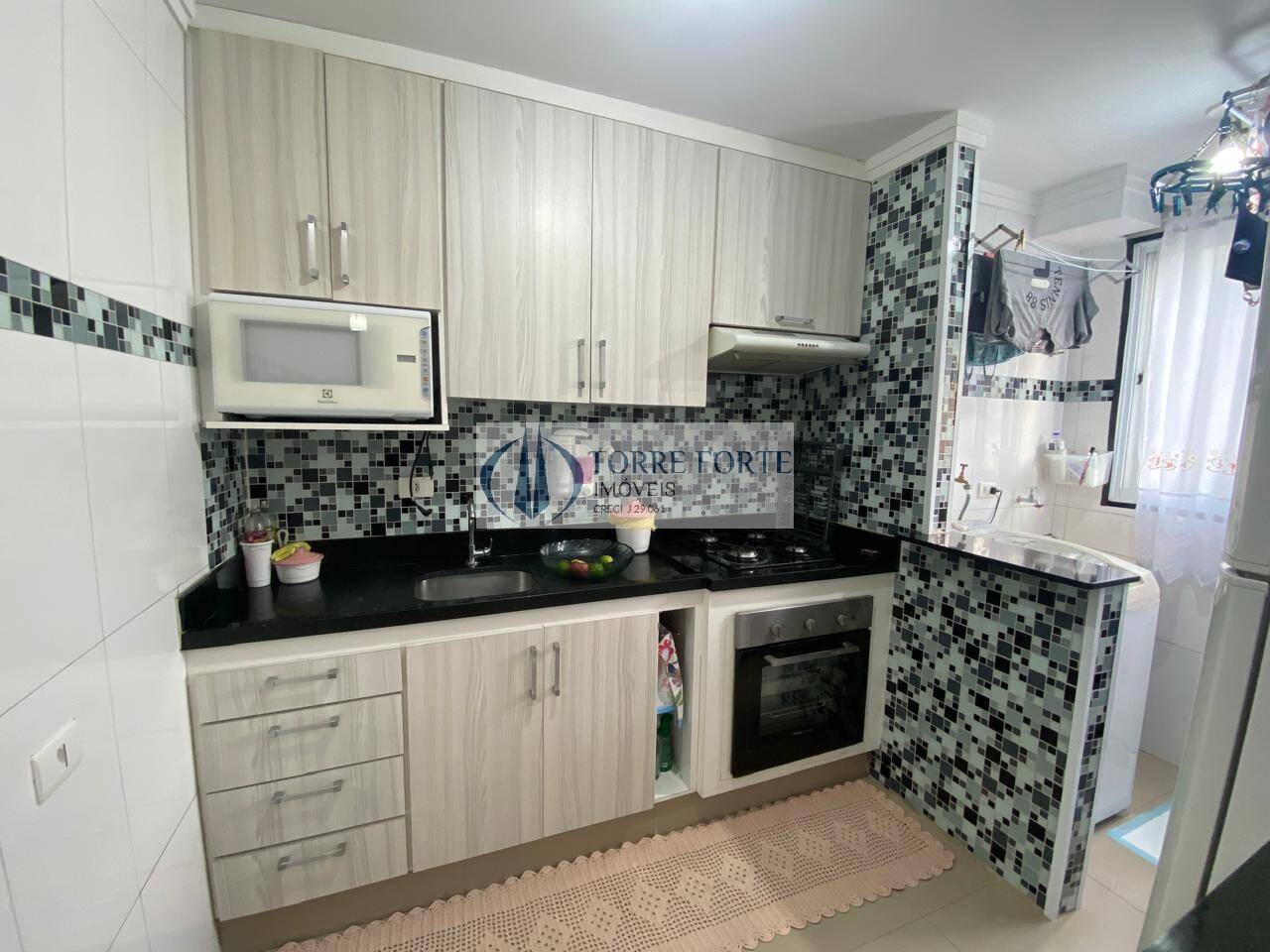 Apartamento à venda com 2 quartos, 43m² - Foto 8