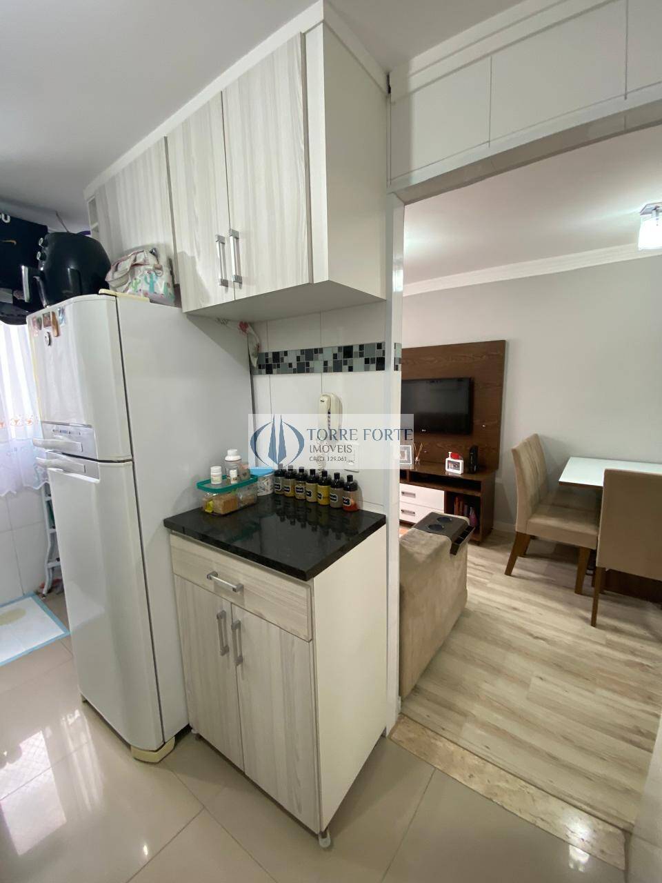 Apartamento à venda com 2 quartos, 43m² - Foto 9