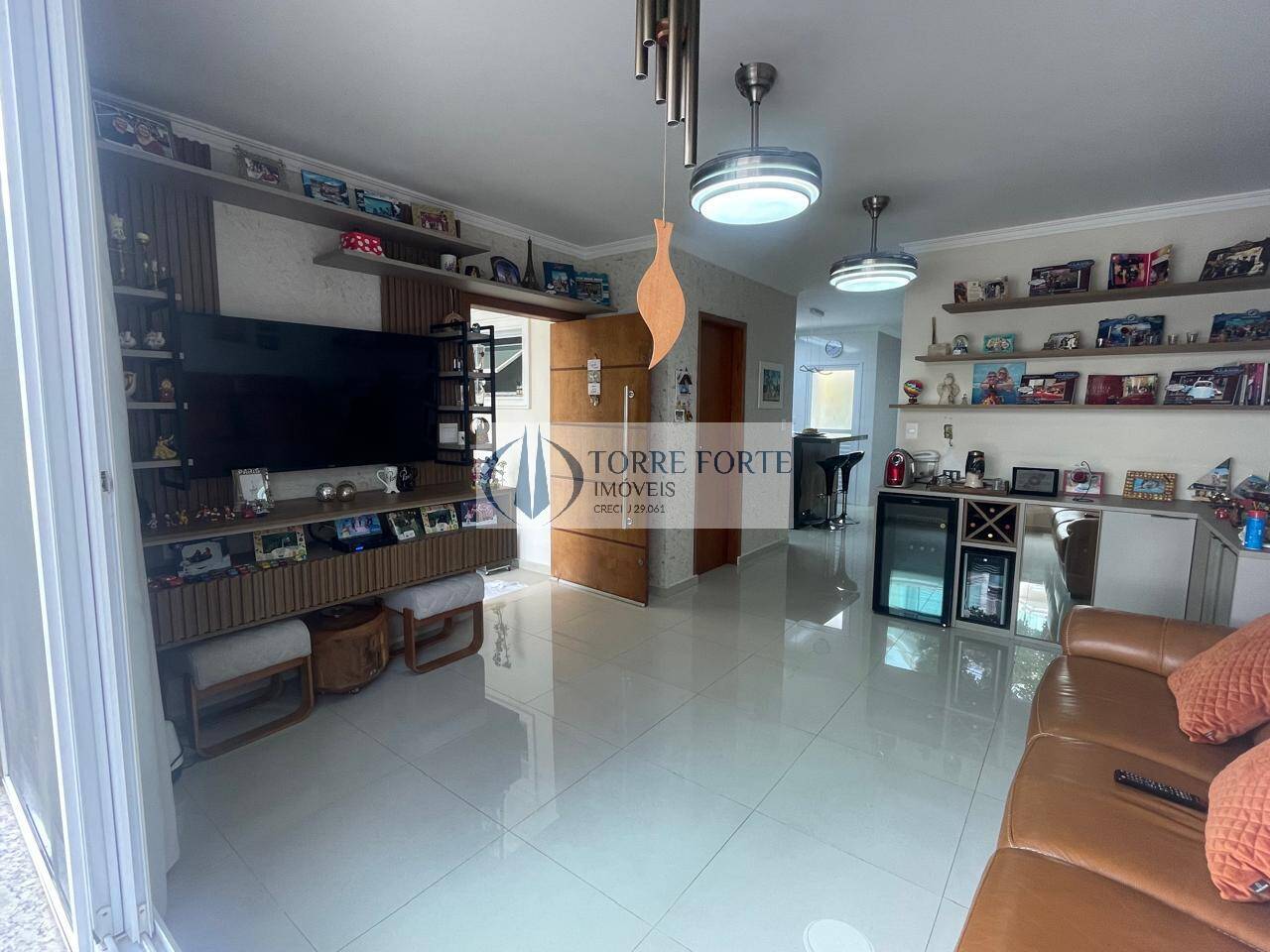 Sobrado à venda com 3 quartos, 126m² - Foto 1