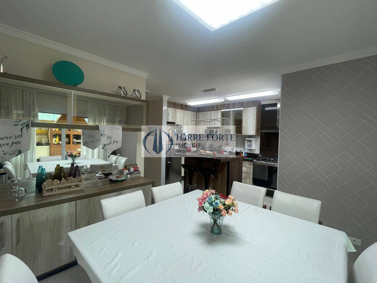 Sobrado à venda com 3 quartos, 126m² - Foto 4