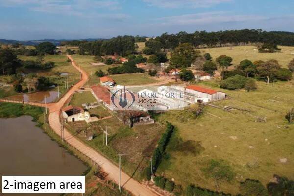 Sítio à venda com 5 quartos, 16600m² - Foto 2