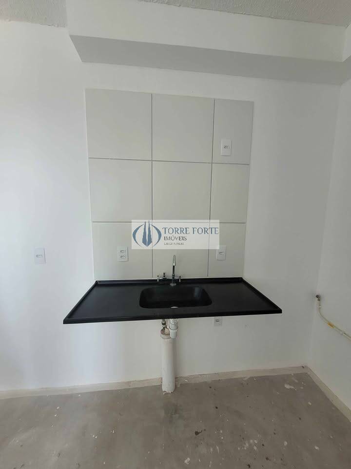 Apartamento à venda com 2 quartos, 34m² - Foto 13